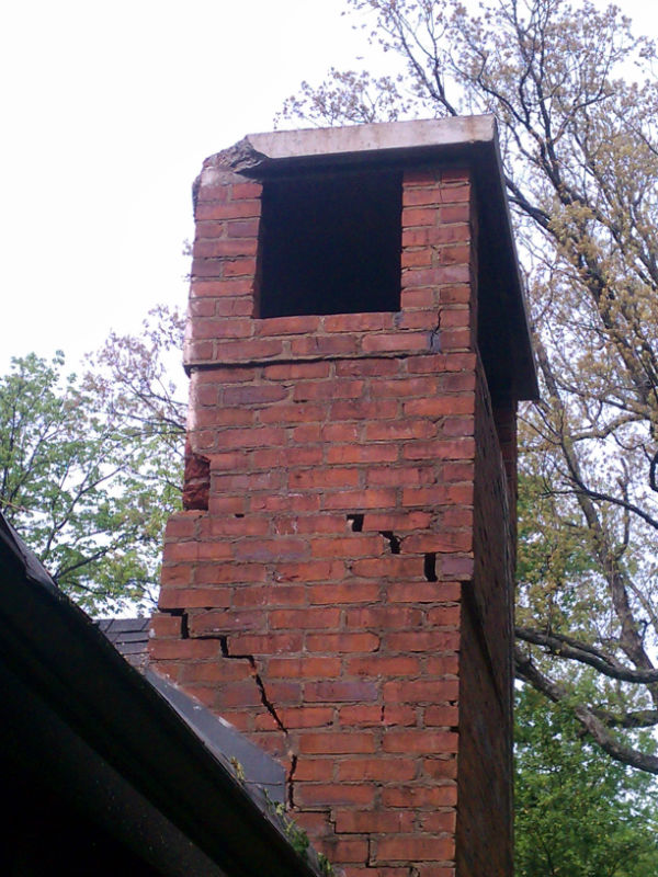 damaged-masonry-on-chimney-chimneys